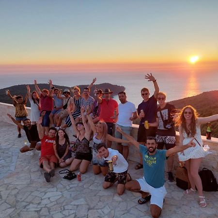 Pirate Backpackers Ulcinj Exterior photo